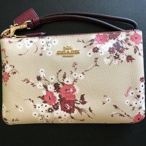 COACH-Small Wristlet BEECHWOOD FLORAL BUNDLE
